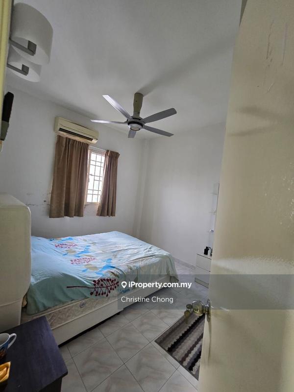 For Sale - Pandan Court