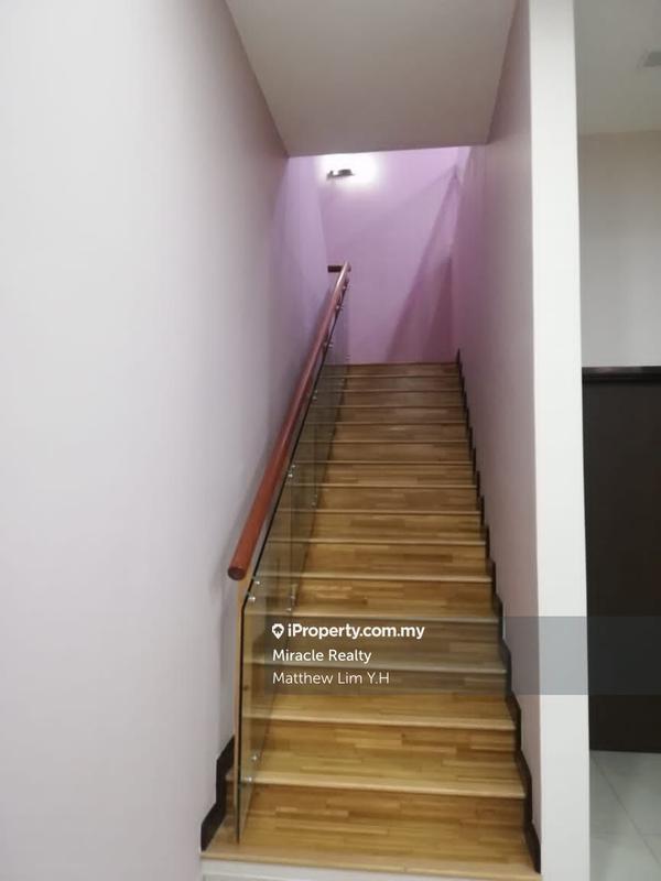 Rumah Berkembar untuk Dijual di Bandar Botanic, Klang oleh Matthew Lim Y.H - iProperty.com.my