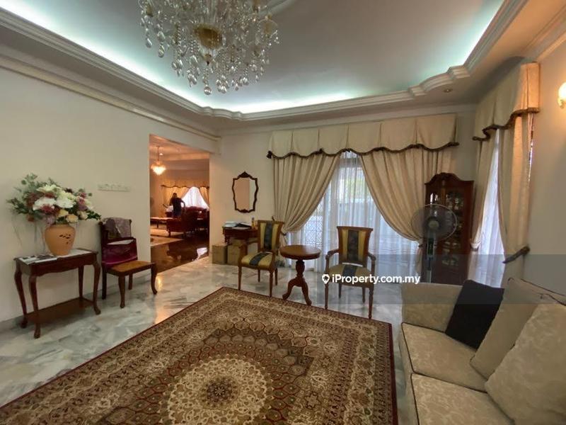 Bungalow House for Sale in SS19, Subang Jaya by Celia Tan - iProperty.com.my