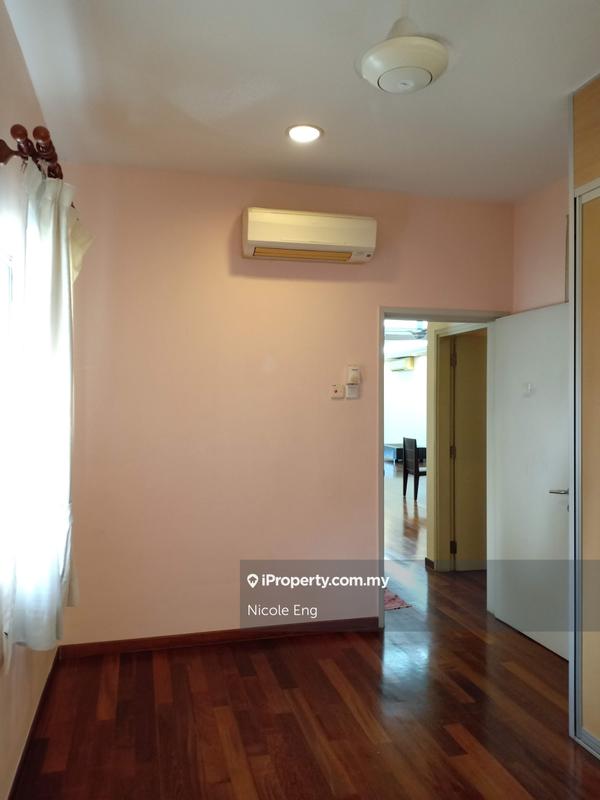 Townhouse for Rent in Kota Kemuning, Shah Alam by Nicole Eng - iProperty.com.my