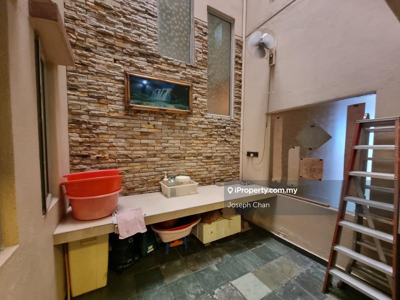 Semi-Detached House for Sale in Seksyen 27, Shah Alam by Joseph Chan - iProperty.com.my