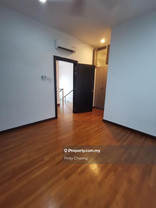 Bungalow House for Sale in Valencia, Sungai Buloh by Pinky Choong - iProperty.com.my