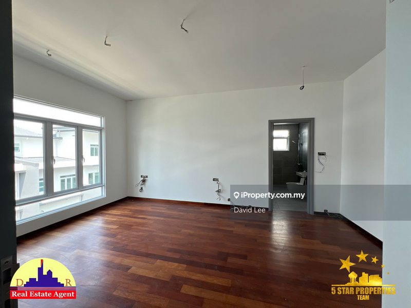 Rumah Berkembar untuk Dijual di La Promenade, Samarahan oleh David Lee - iProperty.com.my
