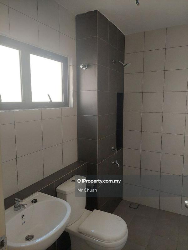 Rumah Teres 2-Tingkat untuk Dijual di Sepang, Selangor oleh Mr Chuah - iProperty.com.my