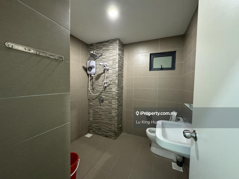 Condominium for Sale in Parkhill Residence by Lu King Hung - iProperty.com.my