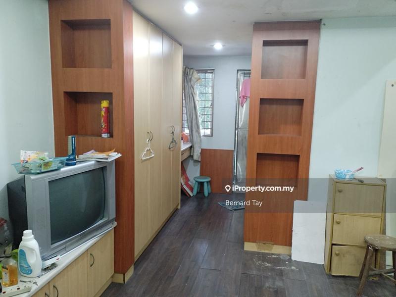 Rumah Teres 2-Tingkat untuk Dijual di SS 25, Taman Mayang, Petaling Jaya oleh Bernard Tay - iProperty.com.my