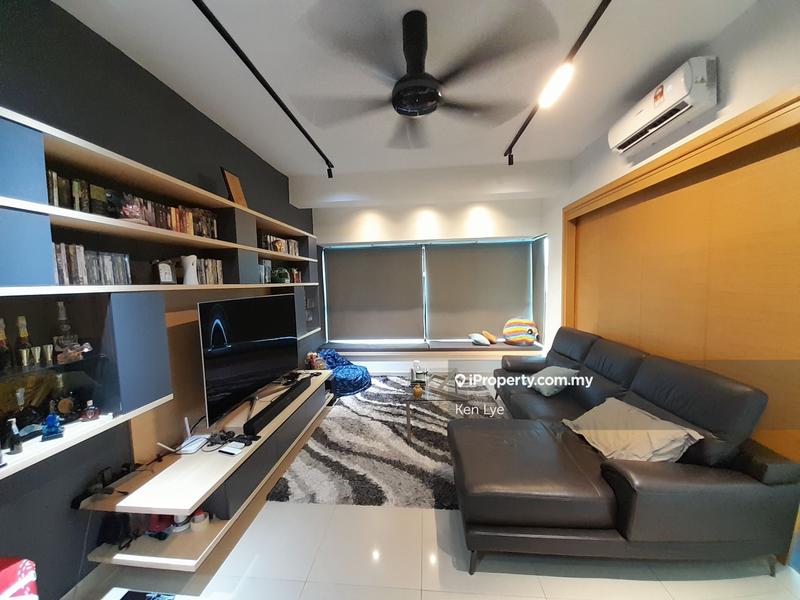 For Sale - The Leafz @ Dedaun