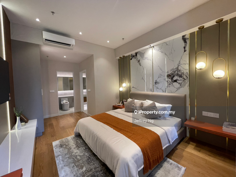 For Sale - Golden Crown Residence