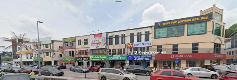 For Sale - Pusat Bandar Rawang (Corner Lot Facing Main Road) 3 Storey Shop Lot