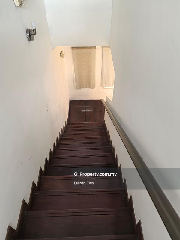 Rumah Berangkai 2 Tingkat untuk Disewa di Putra Heights, Subang Jaya oleh Daren Tan - iProperty.com.my