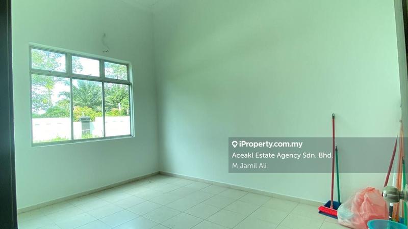 Semi-Detached House for Sale in Bukit Gambir, Grisek by M Jamil Ali - iProperty.com.my