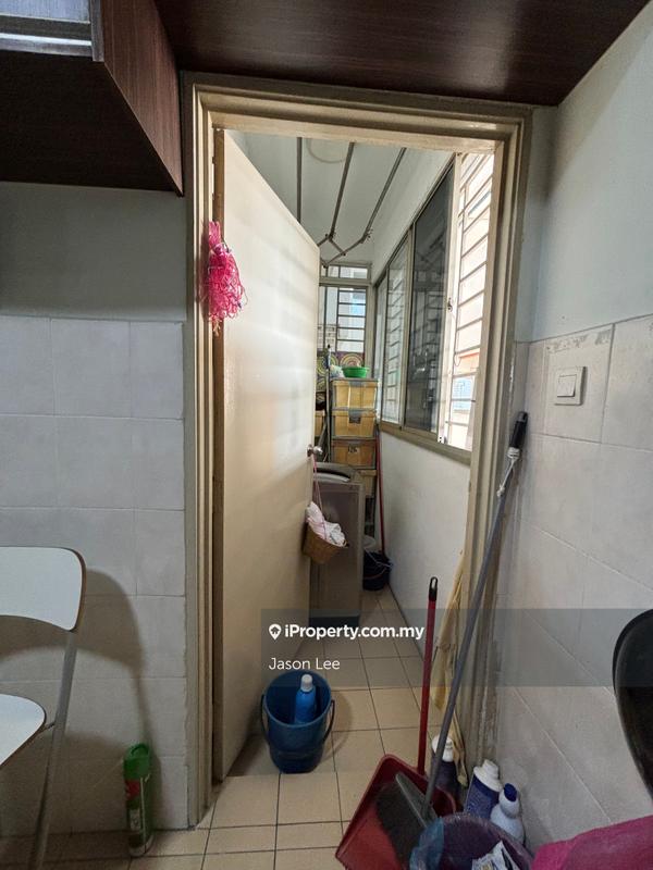 Condominium for Sale in Pearl Avenue by Jason Lee - iProperty.com.my