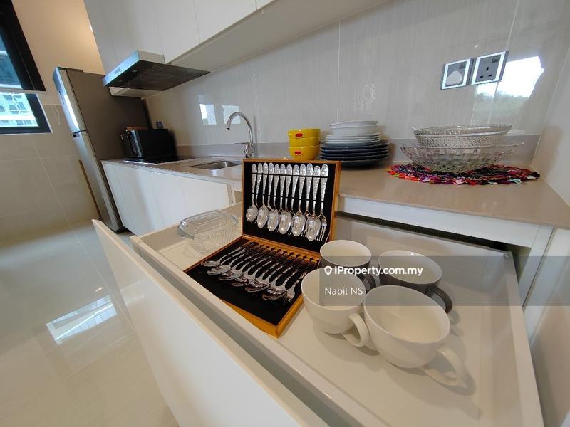 Kediaman Servis untuk Disewa di Senada Residence @ KLGCC Resort oleh Nabil NS - iProperty.com.my