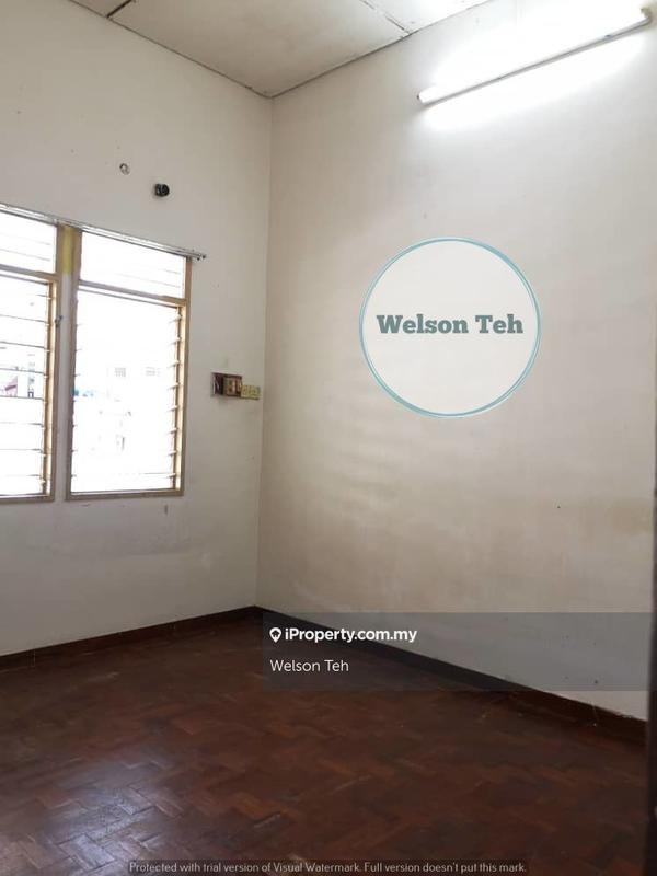 1-storey Terraced House for Sale in Fettes Park, Tanjung Tokong by Welson Teh - iProperty.com.my