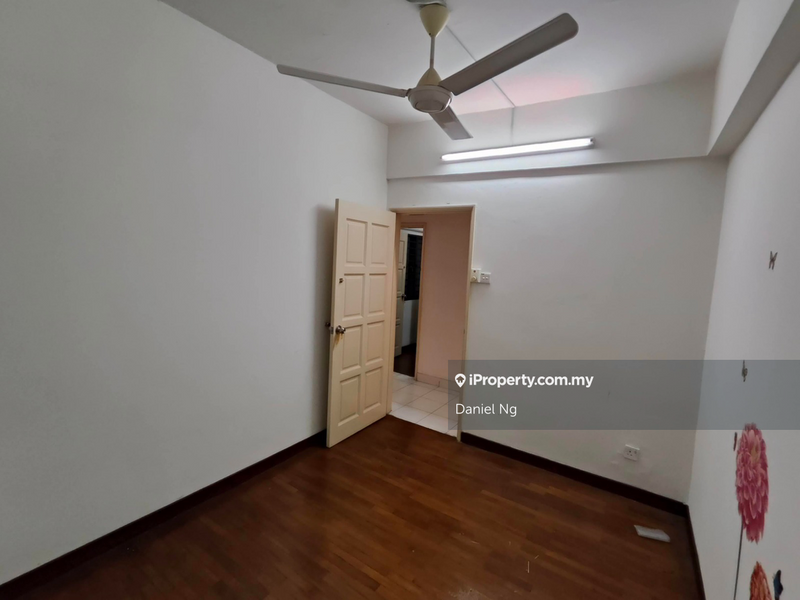 Pangsapuri untuk Dijual di Mutiara Serdang (Turf View) oleh Daniel Ng - iProperty.com.my