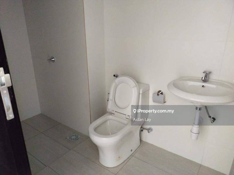 Gudang untuk Dijual di Kota Damansara, Petaling Jaya oleh Aidan Lay - iProperty.com.my