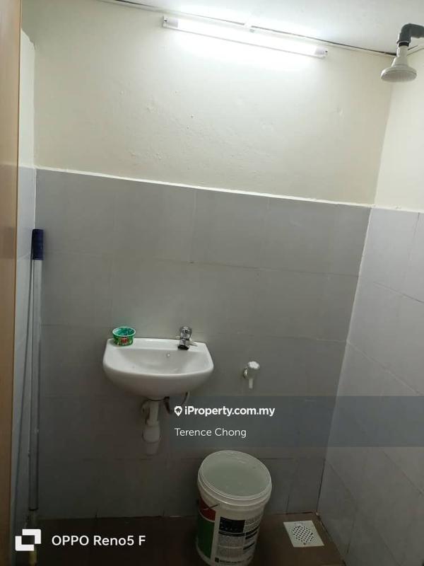 Rumah Pangsa untuk Dijual di Damai Utama oleh Terence Chong - iProperty.com.my