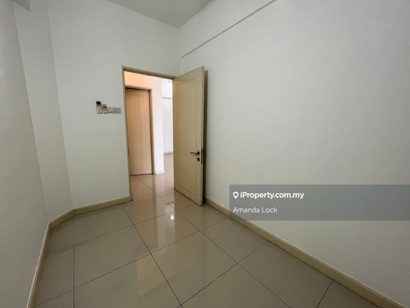 Service Residence for Sale in Tiara Mutiara / The Crown by Amanda Lock - iProperty.com.my