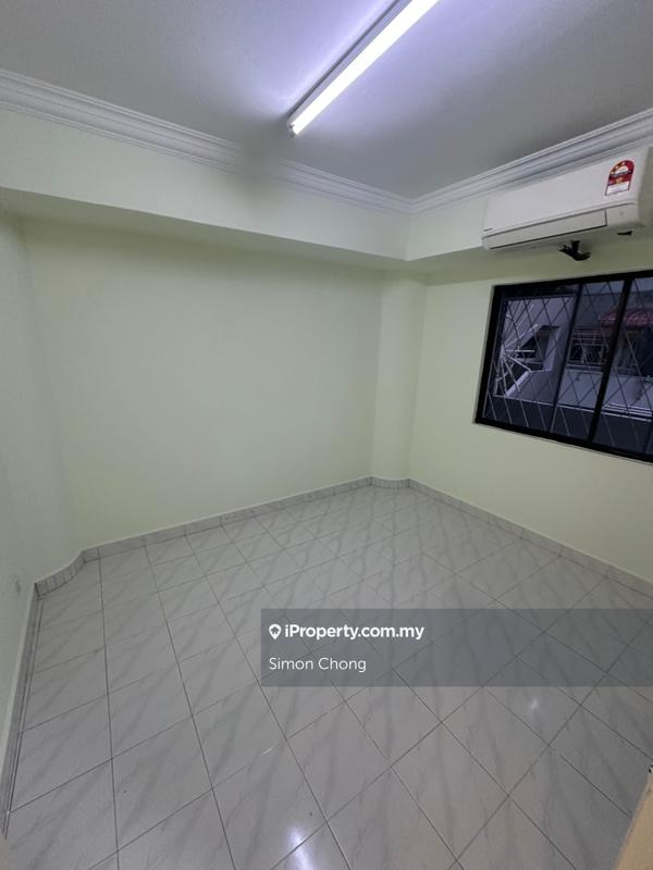 Apartment for Sale in Grandeur Tower by Simon Chong - iProperty.com.my
