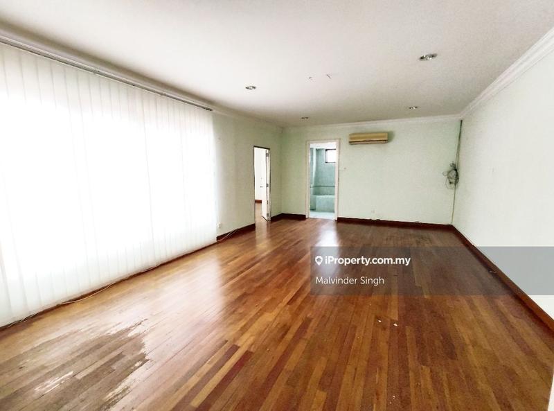 Banglo untuk Dijual di Ampang Hilir, Ampang oleh Mel Walia - iProperty.com.my