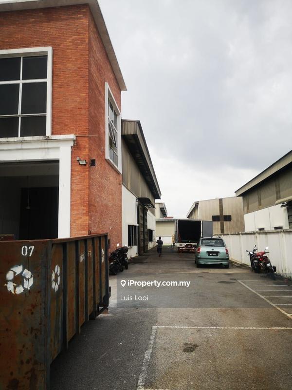 Semi-D Kilang untuk Dijual di Rawang Corporate Industrial Park, Rawang oleh Luis Looi - iProperty.com.my
