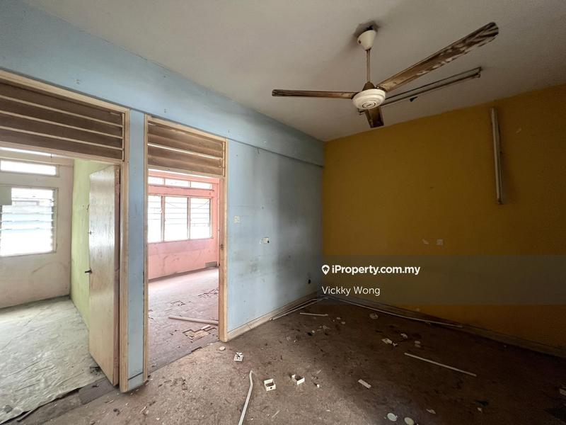 Shop / Office for Sale in Taman Maluri, Cheras by Vickky Wong - iProperty.com.my