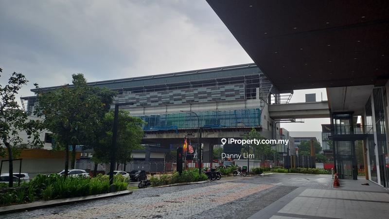 For Rent - Glenmarie 3=storey Shop Lot (End Lot), Hicom - Glenmarie Industrial Park, Shah Alam