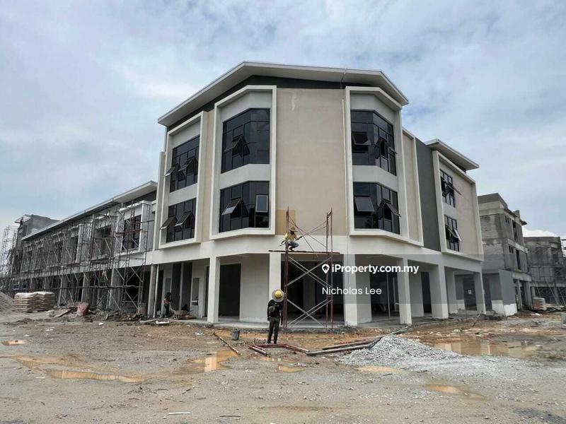 Shop for Sale in Taman Kundang Jaya, Rawang by Nicholas Lee - Exterior - iProperty.com.my