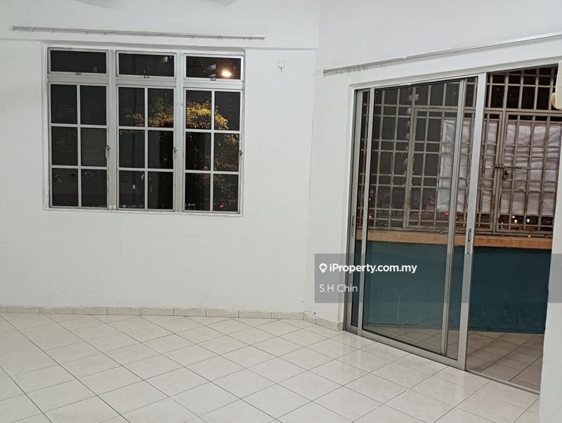 Rumah Flat untuk Dijual di Pandan Mewah oleh S.H Chin - iProperty.com.my