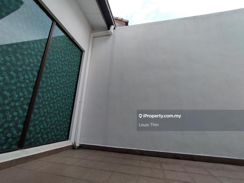 3-storey Terraced House for Sale in Perdana Residence 2, beside168 Park Mall, Selayang by Louis TT - iProperty.com.my