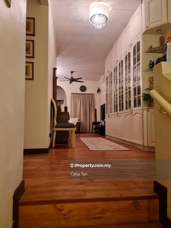Rumah Berangkai 2 Tingkat untuk Dijual di Usj 11, Subang Jaya oleh Celia Tan - iProperty.com.my