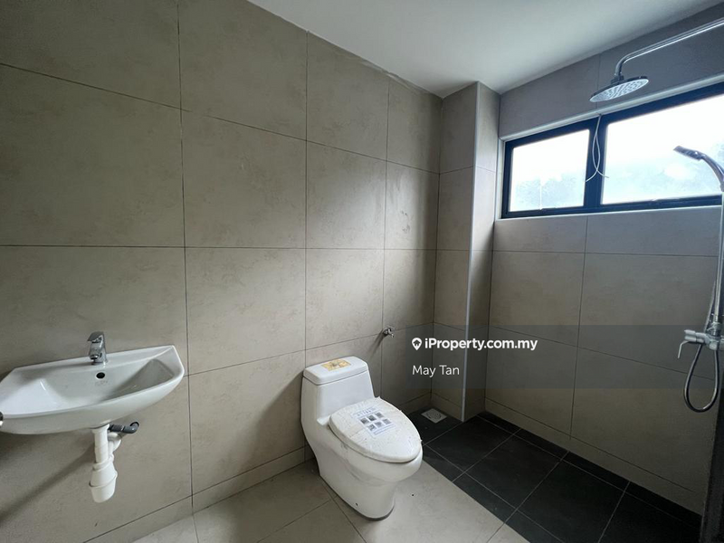 Rumah Berkembar untuk Dijual di Taman Setia Mutiara, Kluang oleh May Tan - iProperty.com.my