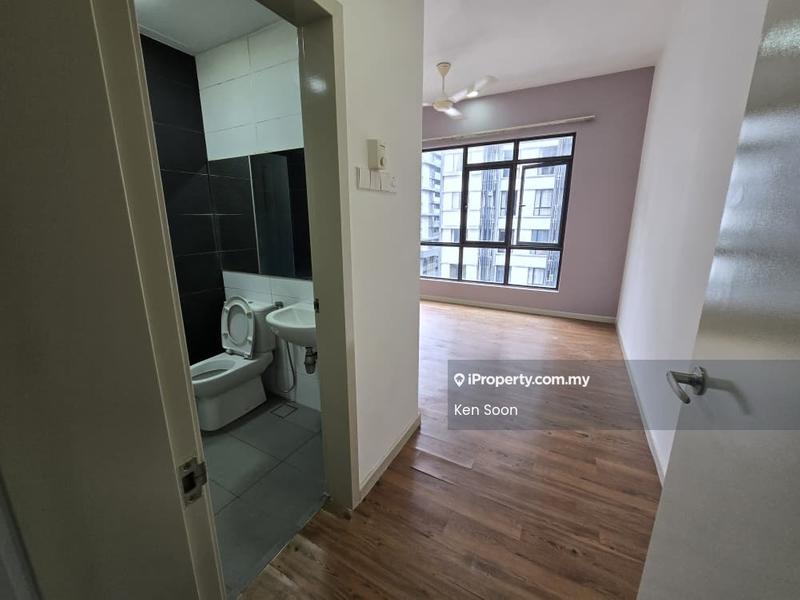 Residensi Servis untuk Disewa di Utropolis Suites 2 oleh Ken Soon - Bathroom - iProperty.com.my