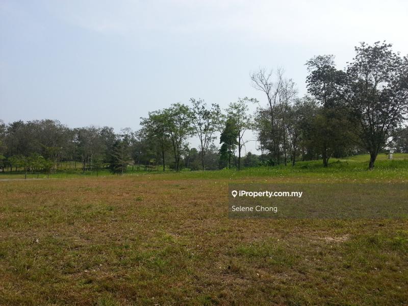 Banglo Tanah untuk Dijual di College Heights Garden Resort, Setul oleh Selene Chong - iProperty.com.my