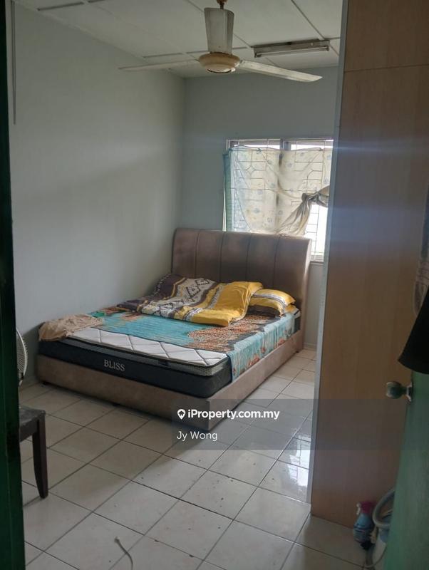 For Sale - Akasia Apartment