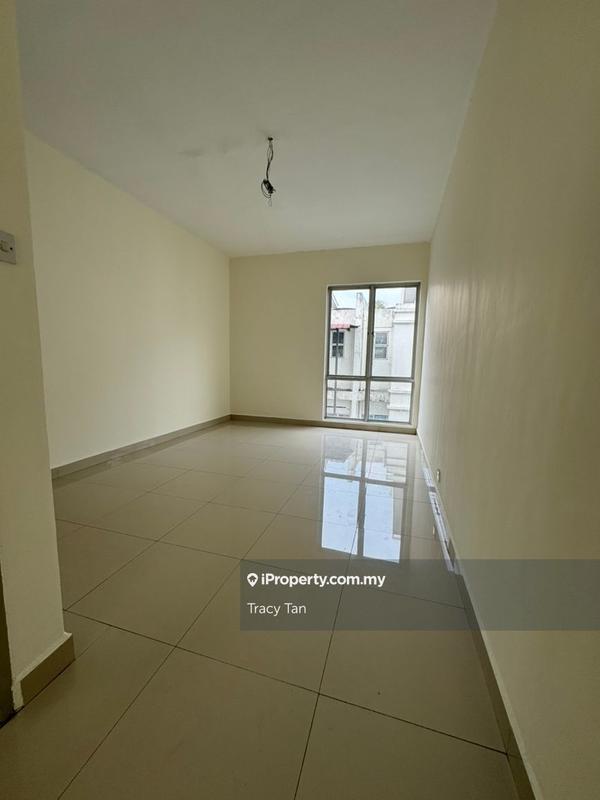 Rumah Berangkai 3 Tingkat untuk Dijual di Taman Seri Putra 3, Sungai Buloh oleh Tracy Tan - iProperty.com.my