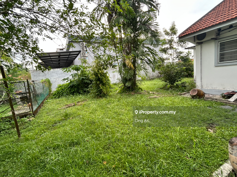 Bungalow House for Sale in Kampung Aulong, Taiping by Ong AK - iProperty.com.my