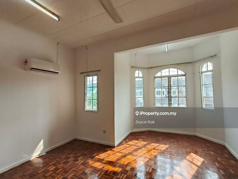 2-storey Terraced House for Sale in Usj 11, Subang Jaya by Joyce Kok - iProperty.com.my
