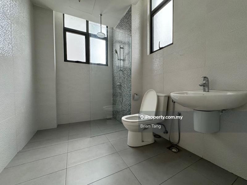 Bungalow House for Sale in Foresthill Damansara, Damansara Perdana by Brian Tang - iProperty.com.my