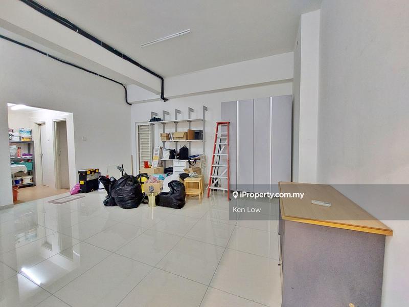 Shop for Sale in Taman Berjaya, Kajang by Ken Low - iProperty.com.my