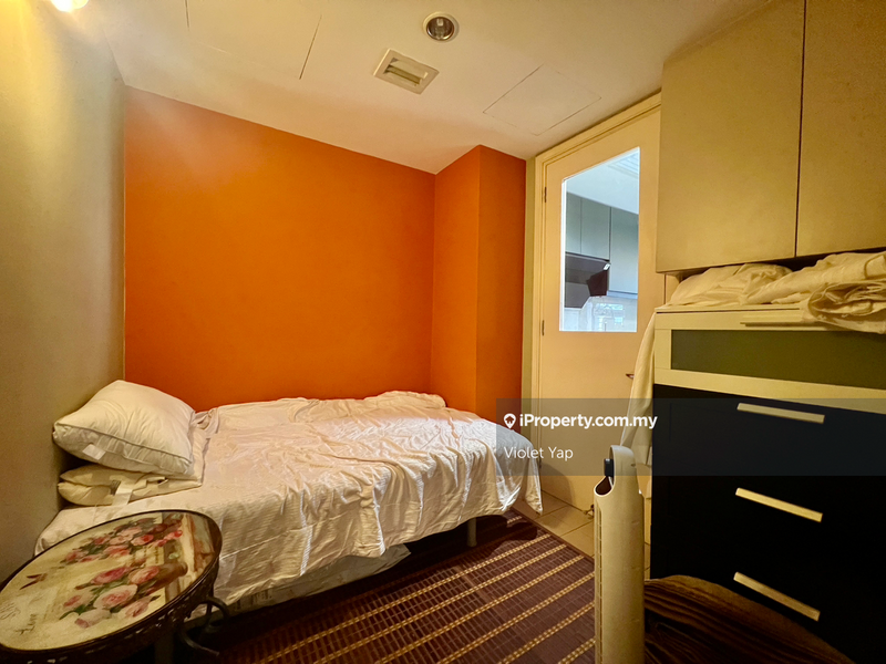 Kondominium untuk Dijual di Hampshire Park Condominium oleh Violet Yap - iProperty.com.my