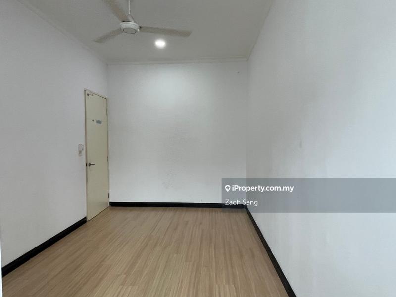 2-storey Terraced House for Sale in Seksyen U13, Setia Alam by Zach Seng - iProperty.com.my