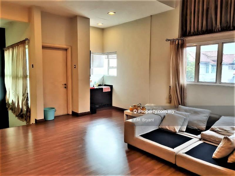 Rumah Berkembar untuk Dijual di Ara Damansara, Selangor oleh Bryant Be - iProperty.com.my