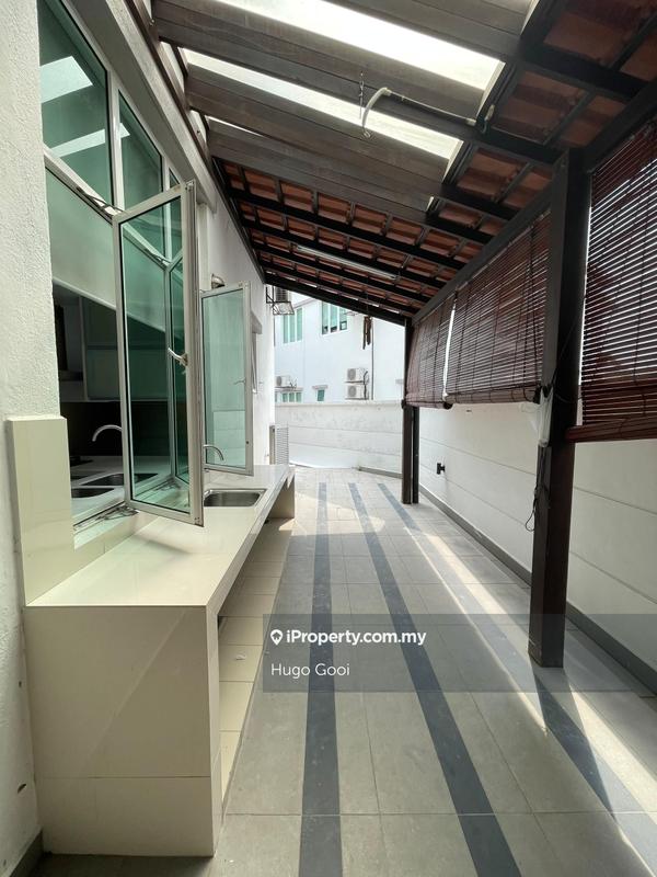 Rumah Berkembar untuk Dijual di Beverly Heights, Tijani Ukay, Twin Palms, Ampang oleh Hugo Gooi - iProperty.com.my