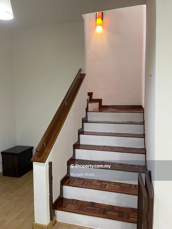 Townhouse for Sale in Sunway Damansara, Kota Damansara by Ronald Khoo - iProperty.com.my