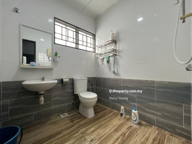2.5-storey Terraced House for Sale in Bandar Mahkota Cheras, Cheras by Stacy Young - iProperty.com.my
