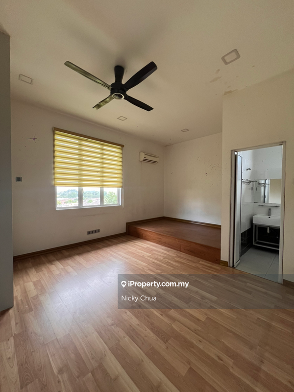 Banglo untuk Dijual di Nuri Indah 3 Storey Biggest Bungalow （Rasah Jaya）, Seremban oleh Nicky Chua - iProperty.com.my