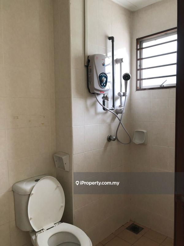 Rumah Teres 2-Tingkat untuk Dijual di Kota Kemuning, Shah Alam oleh Christine Lam - iProperty.com.my