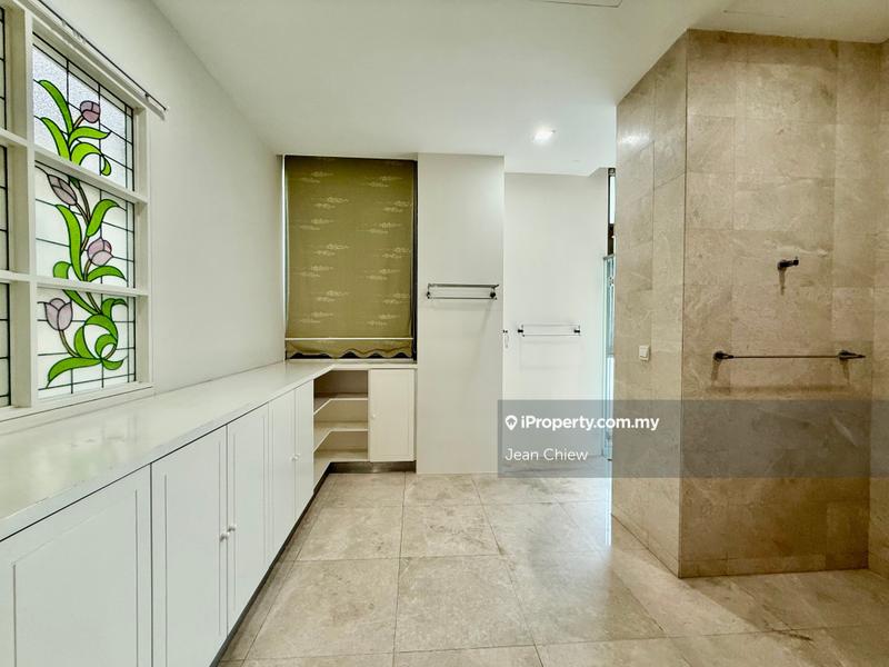 For Rent - Suria Stonor