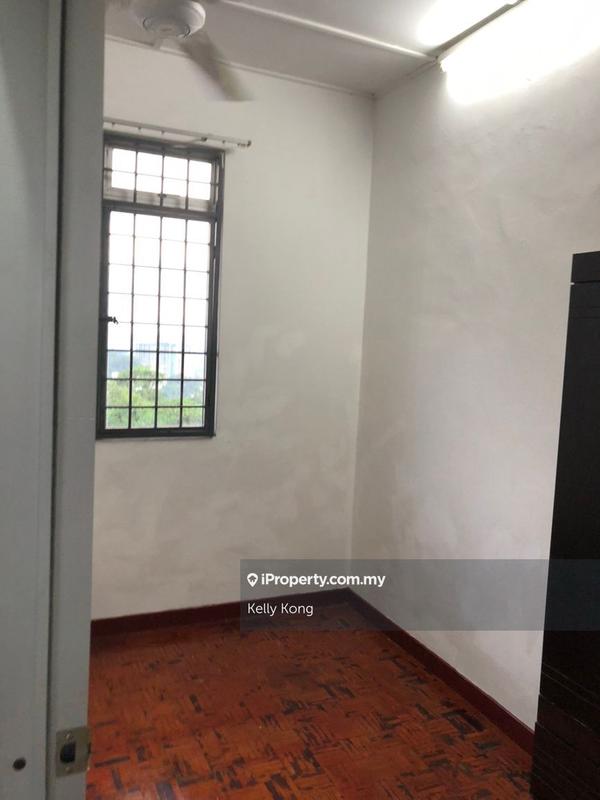 Pangsapuri untuk Dijual di Sri Melor (Mulberry Court) oleh Kelly Kong - iProperty.com.my